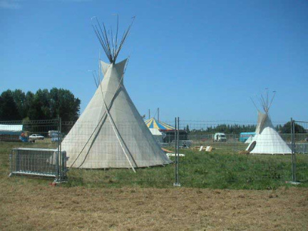 Photo 17 sur 23, Tipis