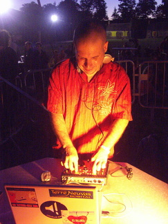Photo 3 sur 32, DJ Dolores