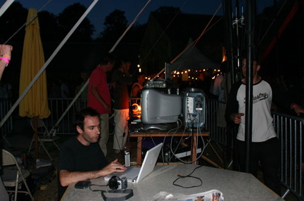 Photo 1 sur 32, DJ Dolores