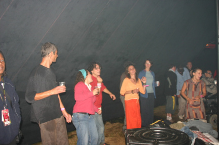 Photo 14 sur 17, Organisation, Accueil artistes...