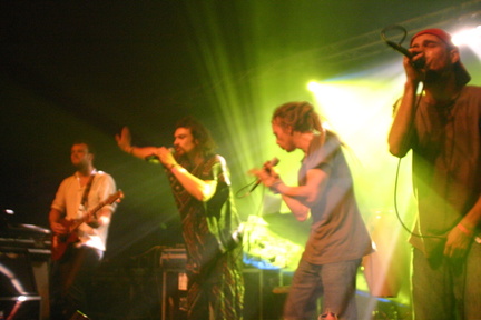 Photo 49 sur 64, Concert du 26 Aout 2005 au Fort Saint Père