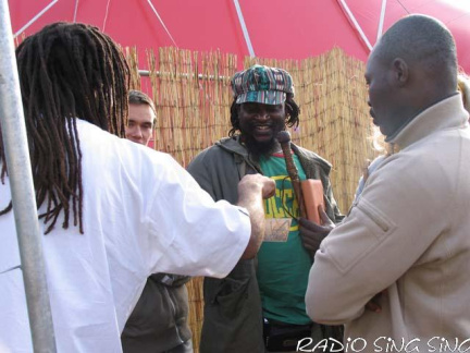Photo 34 sur 42, Concert du 23 Octobre, avec Oshen, Bertrand Belin, Ludovic Normand, Tiken Jah Fakoly