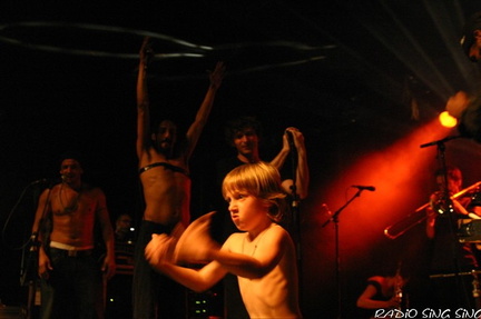 Photo 24 sur 36, 16 Juillet : Thérèse et Mon Coté Punk