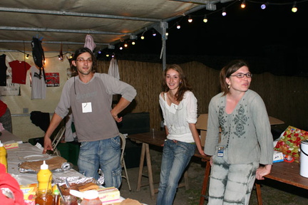 Photo 11 sur 25, Bénévoles et site