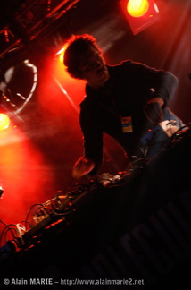 Photo 6 sur 9, MOLECULE