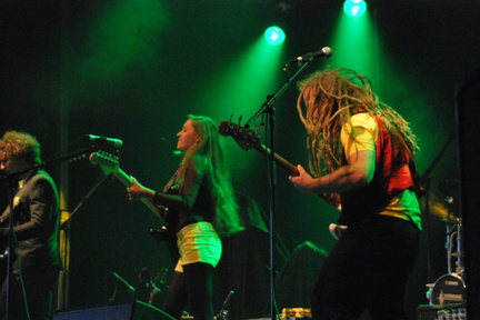 Photo 48 sur 107, Frehel 2011 Nina Attal, Groundation