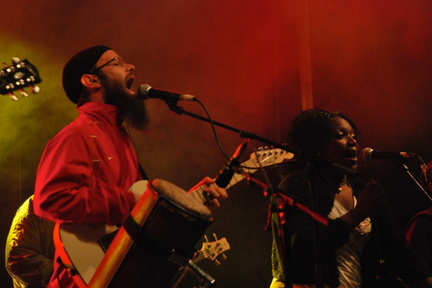 Photo 37 sur 107, Frehel 2011 Nina Attal, Groundation