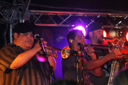 Photo 68 sur 78, 31 Juillet 2012 : GRUPO FANTASMA