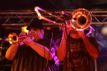 Photo 67 sur 78, 31 Juillet 2012 : GRUPO FANTASMA