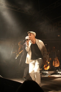 Photo 59 sur 69, HK & Les Saltimbanks le 24 aout 2012