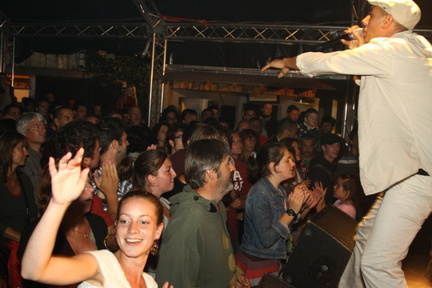 Photo 52 sur 69, HK & Les Saltimbanks le 24 aout 2012