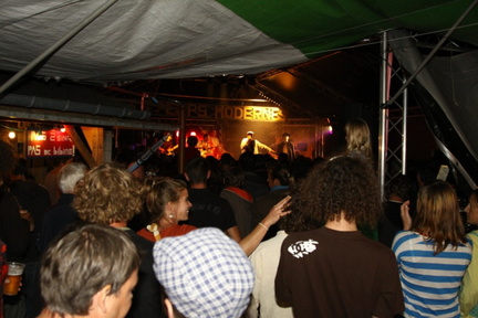 Photo 47 sur 69, HK & Les Saltimbanks le 24 aout 2012