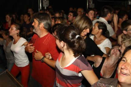 Photo 22 sur 69, HK & Les Saltimbanks le 24 aout 2012