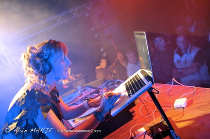 Photo 53 sur 70, Miss Blue