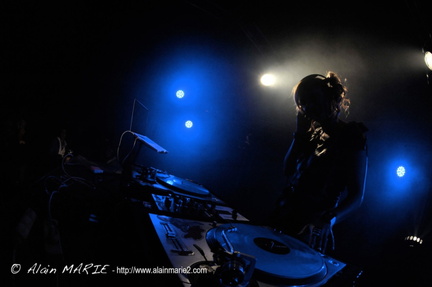 Photo 48 sur 70, Miss Blue