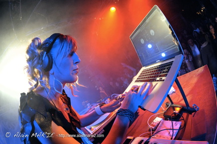 Photo 37 sur 70, Miss Blue