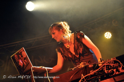 Photo 16 sur 70, Miss Blue